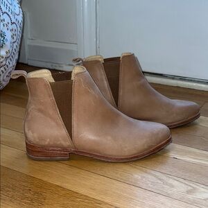 Nisolo Tan Chelsea Ankle Boots